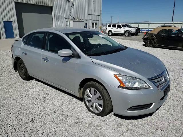 2015 Nissan Sentra - Image 11