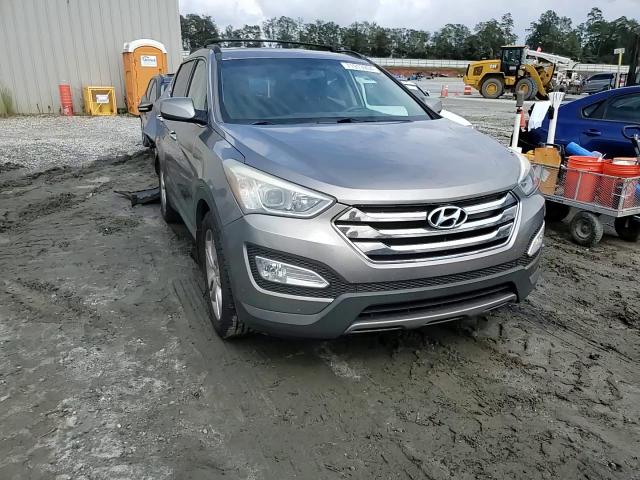 2013 Hyundai Santa Fe - Image 11