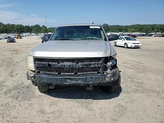 2008 Chevrolet Silverado C1500 VIN: 1GCEC14X58Z125125 Lot: 72156834