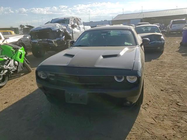 2018 Dodge Challenger Gt VIN: 2C3CDZGG4JH235110 Lot: 70253264