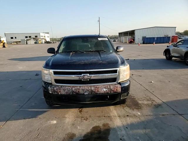 2008 Chevrolet Silverado C1500 VIN: 3GCEC13J18G194374 Lot: 71340654