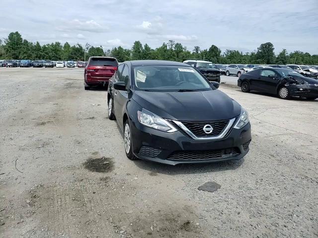 2019 Nissan Sentra - Image 11