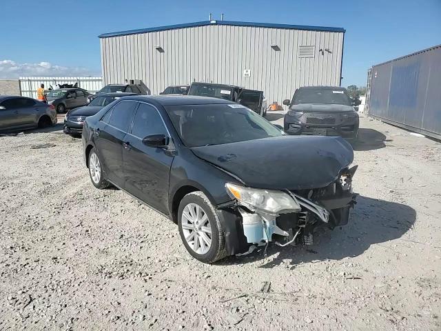 2012 Toyota Camry - Image 11