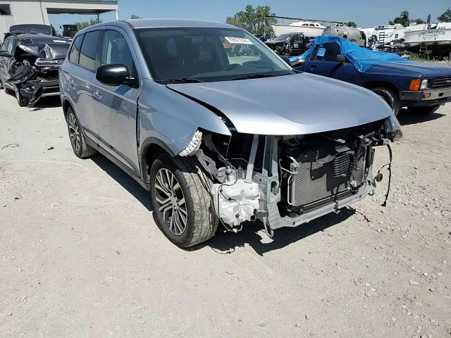 2017 Mitsubishi Outlander Es VIN: JA4AD2A33HZ029720 Lot: 69873594