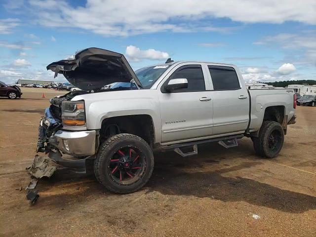 3GCUKREC4JG543741 2018 Chevrolet Silverado K1500 Lt