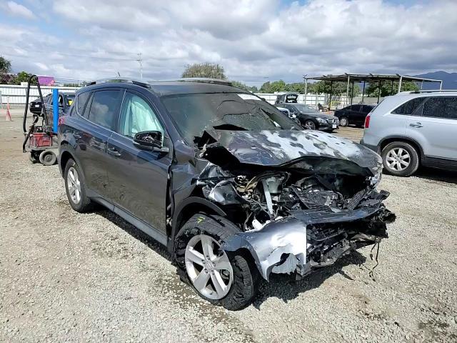 2T3WFREV4EW095389 2014 Toyota Rav4 Xle