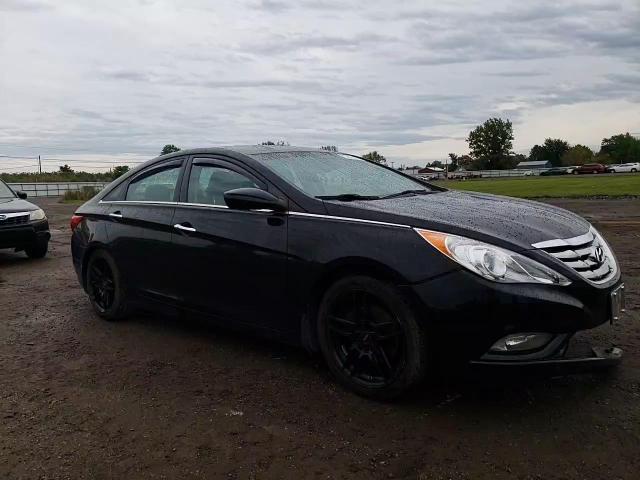 5NPEC4AC5DH810522 2013 Hyundai Sonata Se