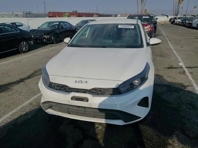 2023 Kia Forte Lx VIN: 3KPF24AD2PE649460 Lot: 71636424