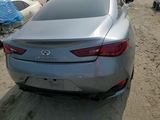 JN1EV7EKXJM342868 2018 Infiniti Q60 Luxe 300