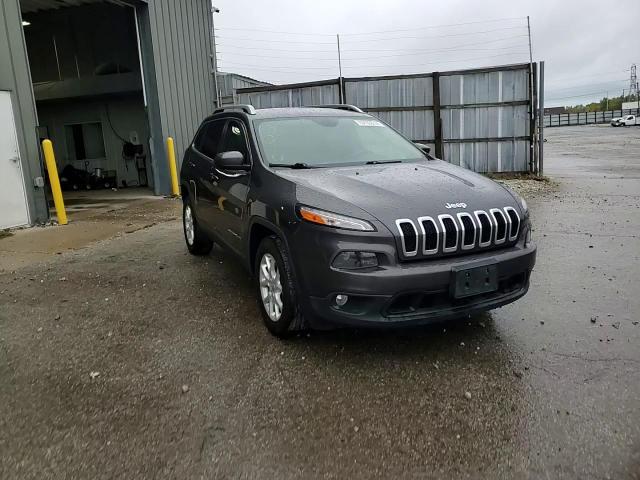 2015 Jeep Cherokee Latitude VIN: 1C4PJMCS2FW716727 Lot: 75825514