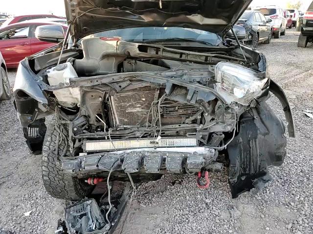 3TMCZ5AN0JM164860 2018 Toyota Tacoma Double Cab