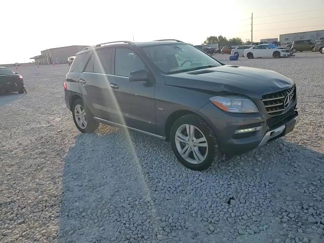 4JGDA5HB8CA027071 2012 Mercedes-Benz Ml 350 4Matic