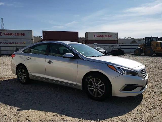 2016 Hyundai Sonata Se VIN: 5NPE24AF3GH375906 Lot: 71452144