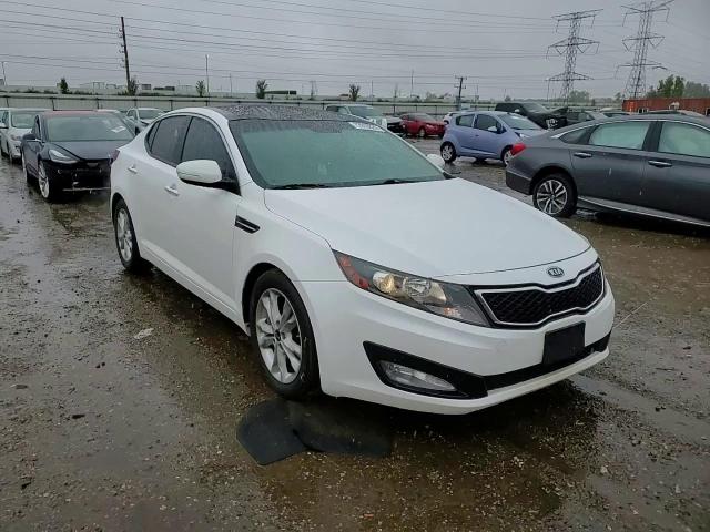2011 Kia Optima - Image 10
