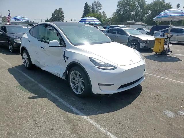 2021 Tesla Model Y VIN: 5YJYGDEE6MF271906 Lot: 71250964