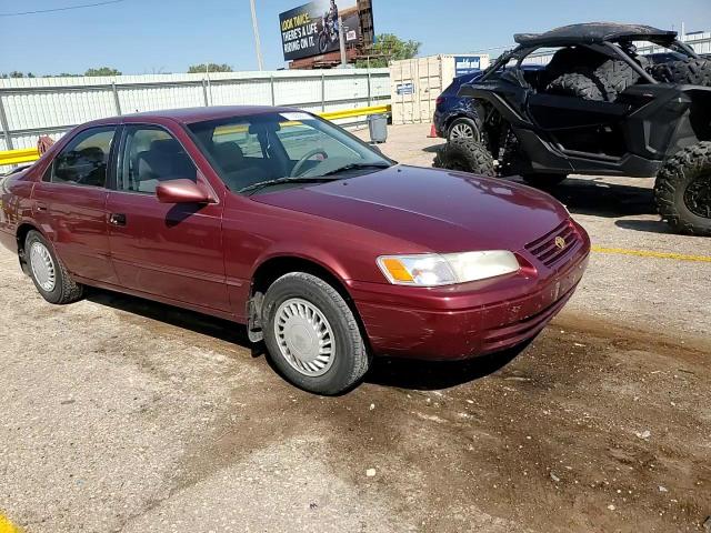 1999 Toyota Camry Ce VIN: 4T1BG22K8XU425933 Lot: 71093914