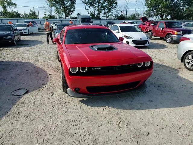 2016 Dodge Challenger R/T Scat Pack VIN: 2C3CDZFJ8GH329903 Lot: 71858114