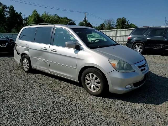 2007 Honda Odyssey Touring VIN: 5FNRL38807B104221 Lot: 70642384