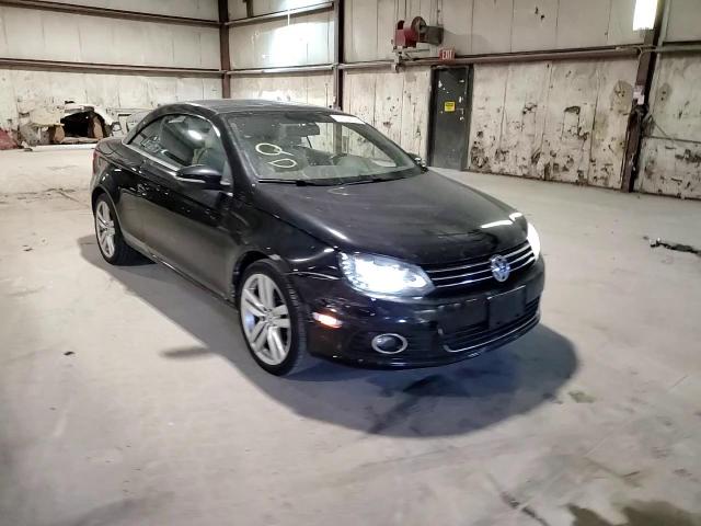 2015 Volkswagen Eos Lux VIN: WVWFW8AH3FV002588 Lot: 71314074