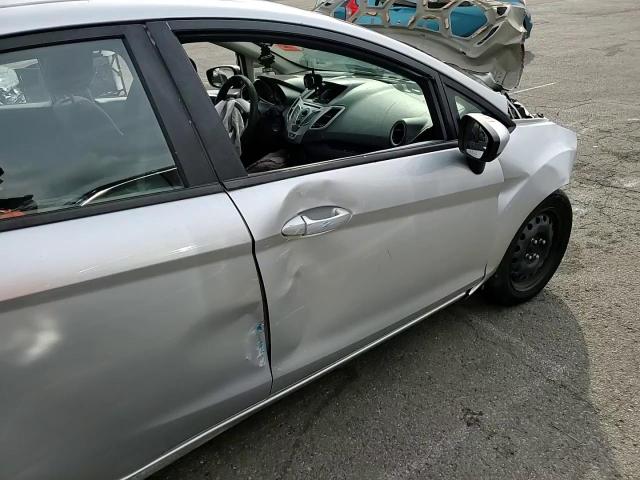 2011 Ford Fiesta Se VIN: 3FADP4BJ3BM198654 Lot: 73142094