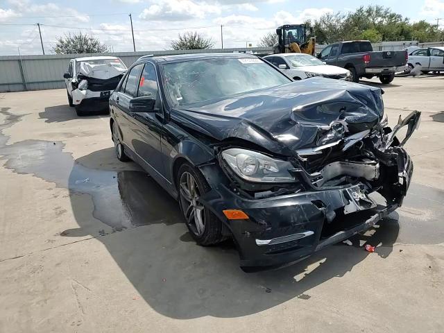 2013 Mercedes-Benz C 250 VIN: WDDGF4HBXDR295383 Lot: 72949224