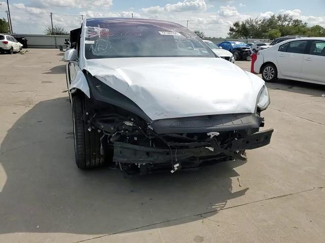 2018 Tesla Model X VIN: 5YJXCAE20JF112371 Lot: 72149104