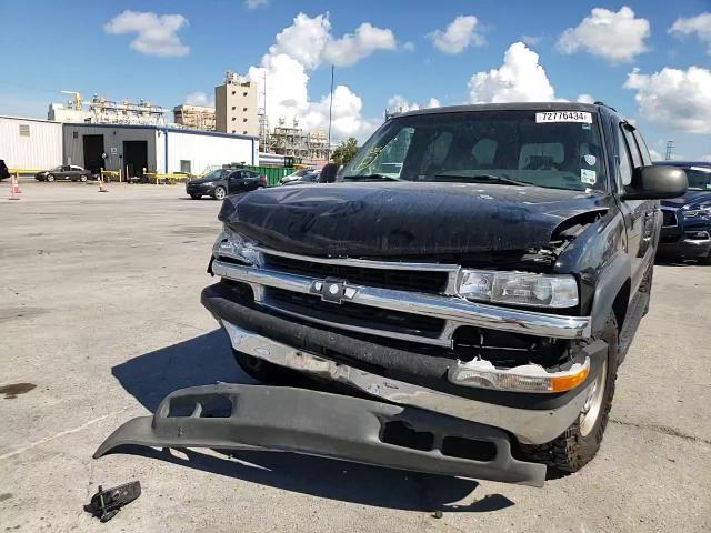 2001 Chevrolet Suburban C1500 VIN: 3GNEC16T01G227827 Lot: 72776434