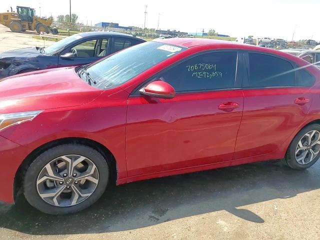 2019 Kia Forte Fe VIN: 3KPF24AD6KE133689 Lot: 70875064