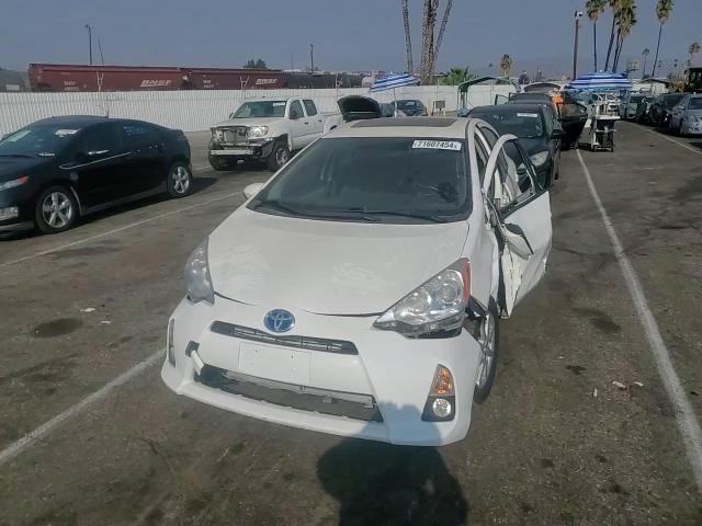 2013 Toyota Prius C VIN: JTDKDTB37D1047645 Lot: 71607454