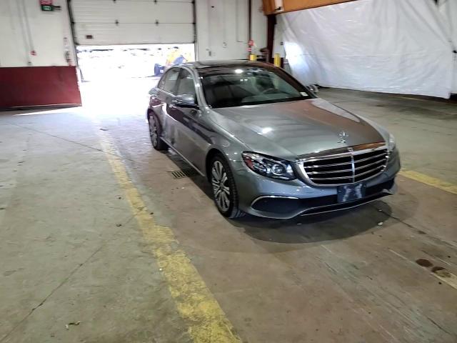 2019 Mercedes-Benz E 450 4Matic VIN: WDDZF6JB0KA490693 Lot: 69710274