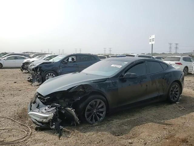 5YJSA1E21KF333172 2019 Tesla Model S