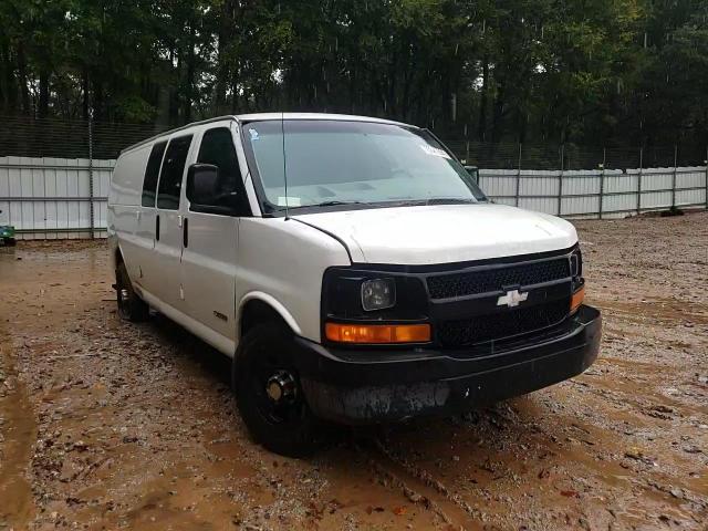 2003 Chevrolet Express G3500 VIN: 1GCHG39U031105450 Lot: 73347694