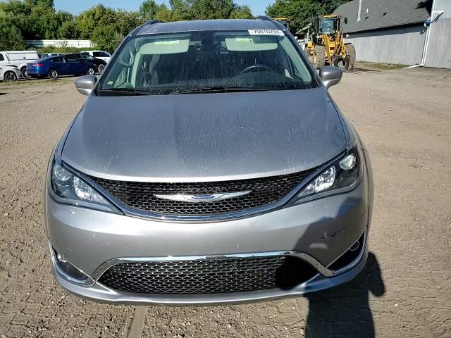 2018 Chrysler Pacifica Touring L Plus VIN: 2C4RC1EG4JR351897 Lot: 70010294