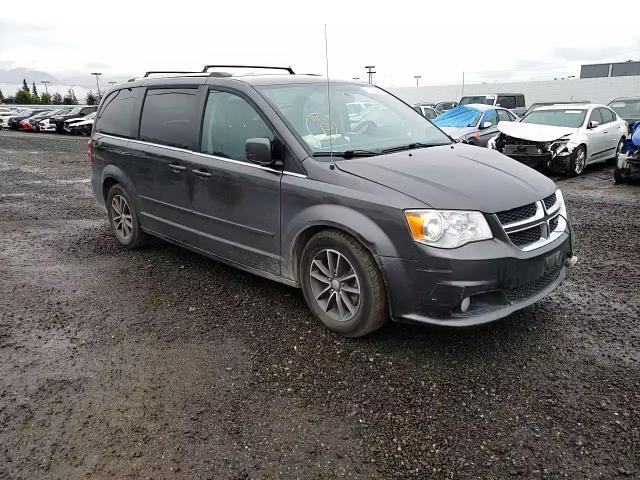 2017 Dodge Grand Caravan Sxt VIN: 2C4RDGCG0HR697359 Lot: 70145684