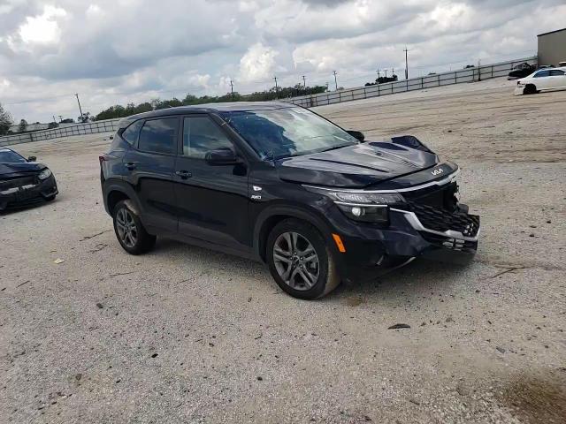 2022 Kia Seltos Lx VIN: KNDEPCAA0N7340998 Lot: 70122214