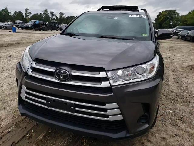 2019 Toyota Highlander Le VIN: 5TDZARFH7KS049069 Lot: 73371954