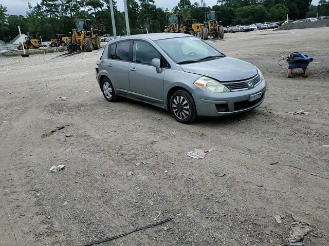 3N1BC13E49L390665 2009 Nissan Versa S