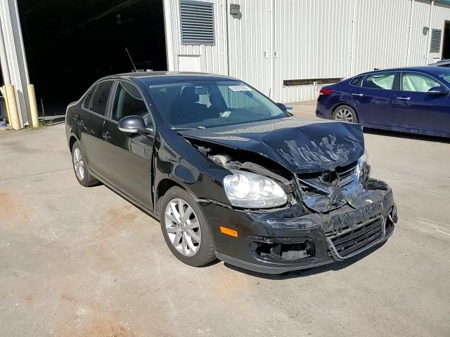 3VWRZ7AJ3AM160138 2010 Volkswagen Jetta Se