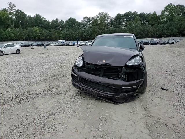 2016 Porsche Cayenne - Image 12