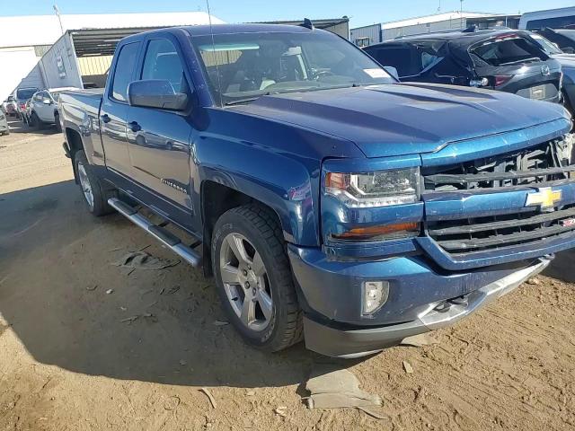 2017 Chevrolet Silverado - Image 11