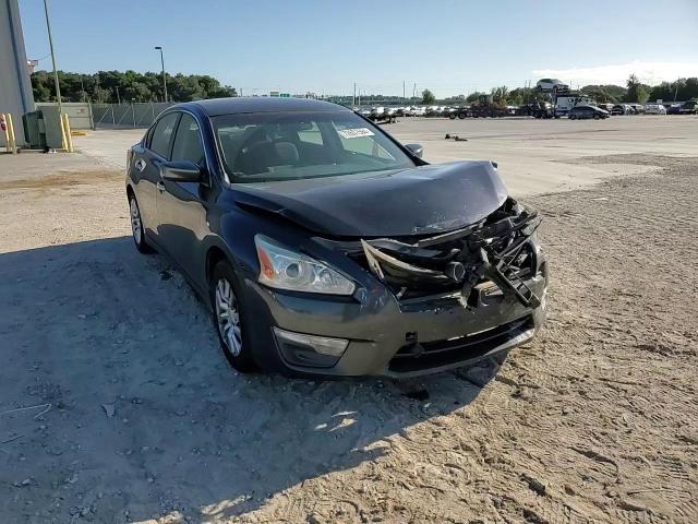 2015 Nissan Altima - Image 11
