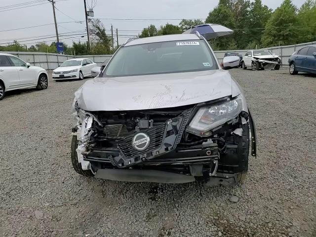 2020 Nissan Rogue S VIN: JN8AT2MV5LW101179 Lot: 71970314