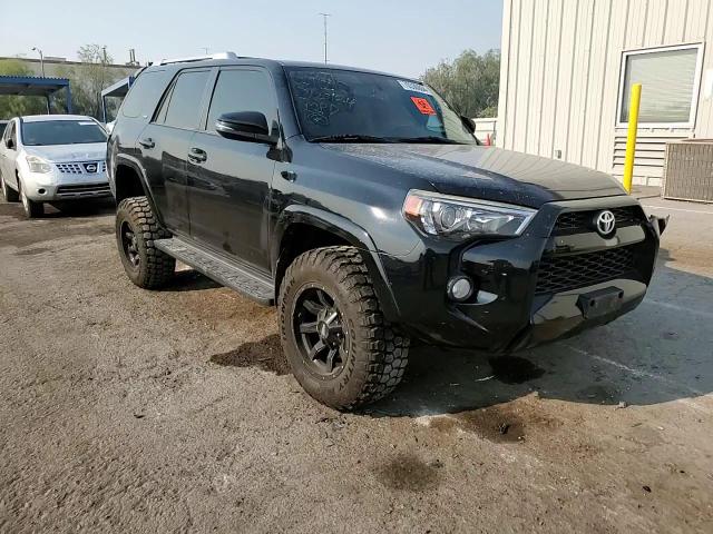 2015 Toyota 4Runner Sr5 VIN: JTEBU5JR9F5213382 Lot: 70330804