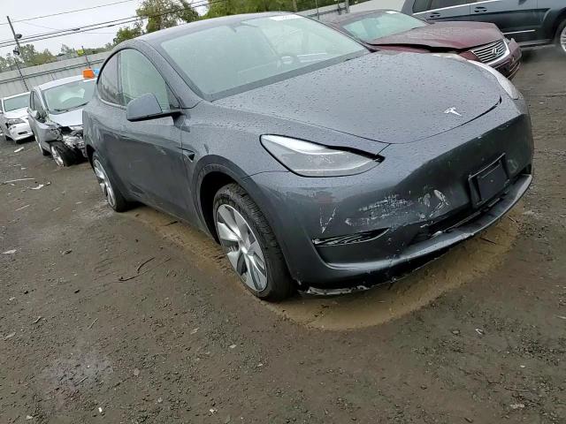 2023 Tesla Model Y VIN: 7SAYGDED6PF934857 Lot: 71468334