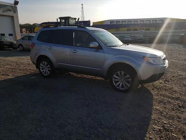 2013 Subaru Forester 2.5X Premium VIN: JF2SHADC8DH405009 Lot: 70707144