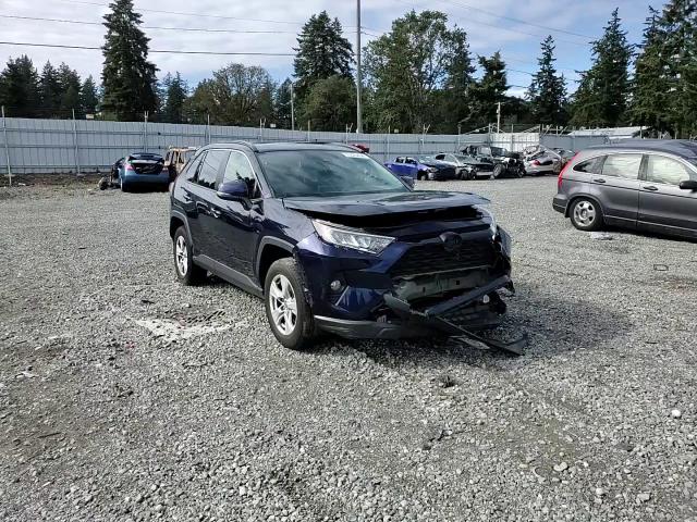 2020 Toyota Rav4 Xle VIN: JTMP1RFV2LD524962 Lot: 74630024