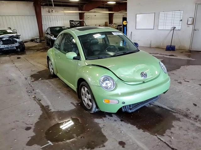 2002 Volkswagen New Beetle Gls VIN: 3VWCB21C32M460990 Lot: 70563424