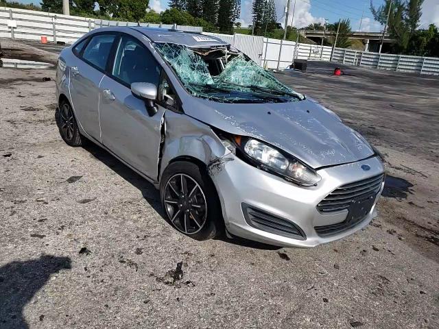 2018 Ford Fiesta Se VIN: 3FADP4BJ2JM131770 Lot: 71056284