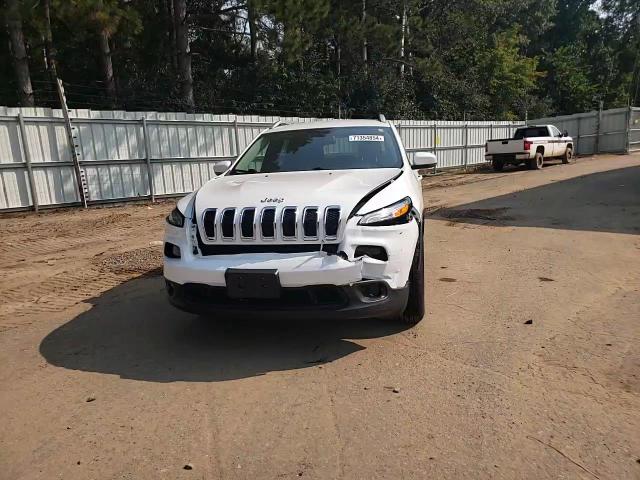 2016 Jeep Cherokee Latitude VIN: 1C4PJMCS2GW335347 Lot: 71354854