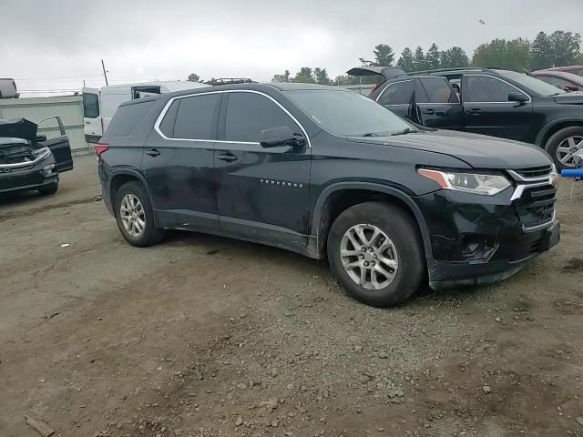 2019 Chevrolet Traverse Ls VIN: 1GNERFKW5KJ136757 Lot: 71183464